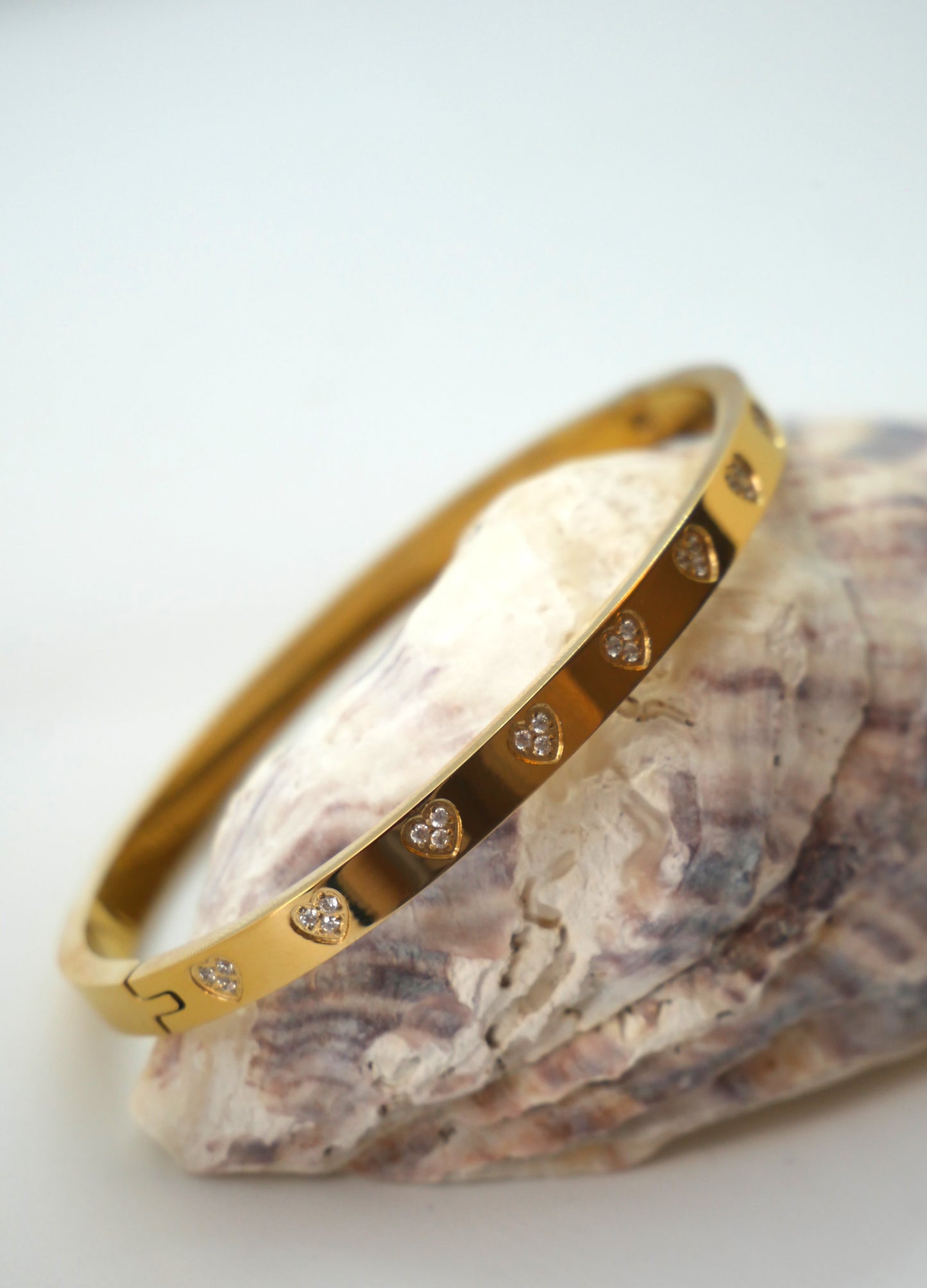 CELESTE HEART BANGLE