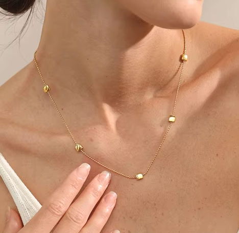 RUBY SQUARE NECKLACE