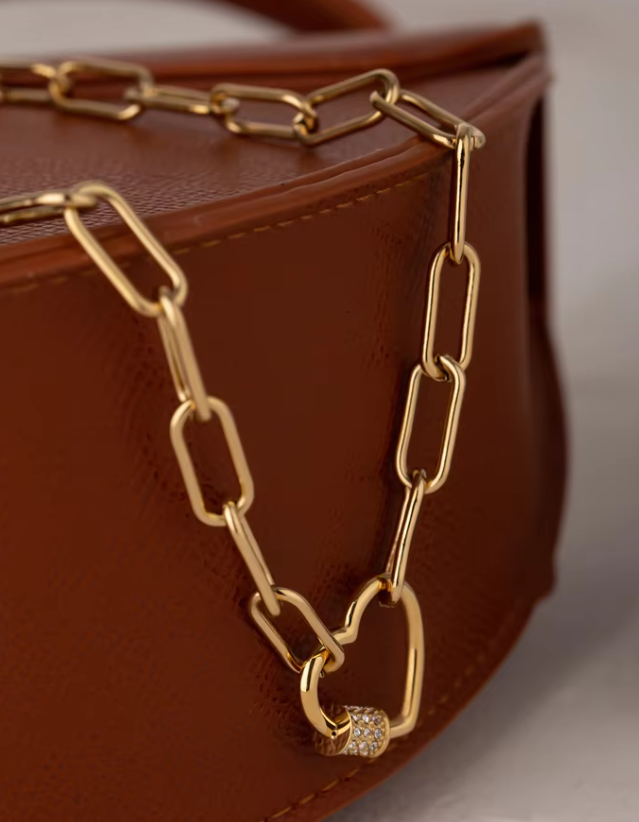 LIBBY LINK HEART NECKLACE