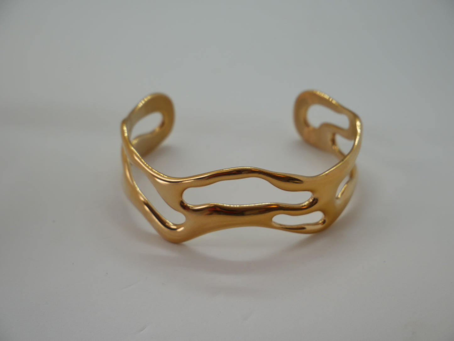 SHINE CUFF BANGLE